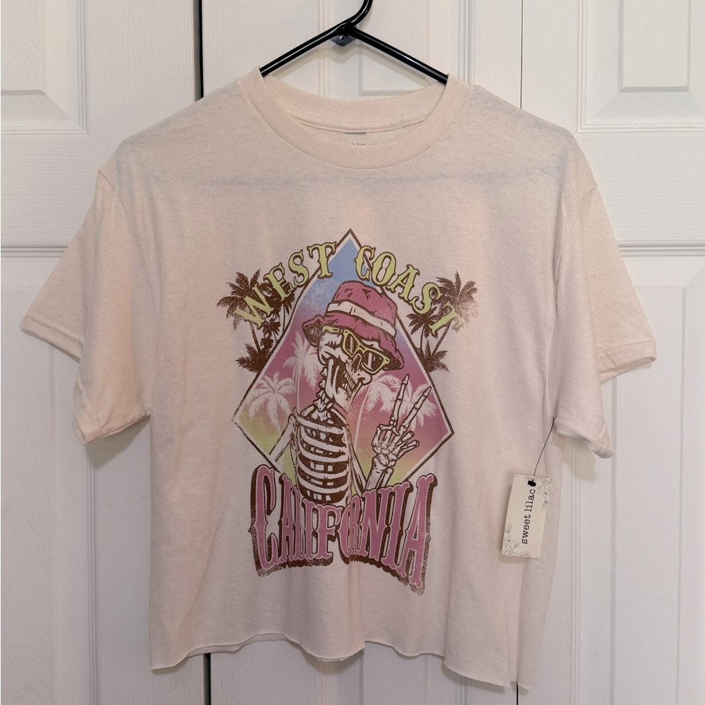 Sweet Lilac, West Coast California Cropped Graphic Tee, Size Medium